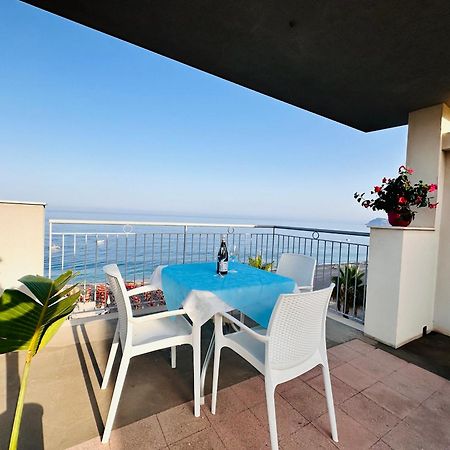 Maniel Beach Hotel Letojanni Buitenkant foto