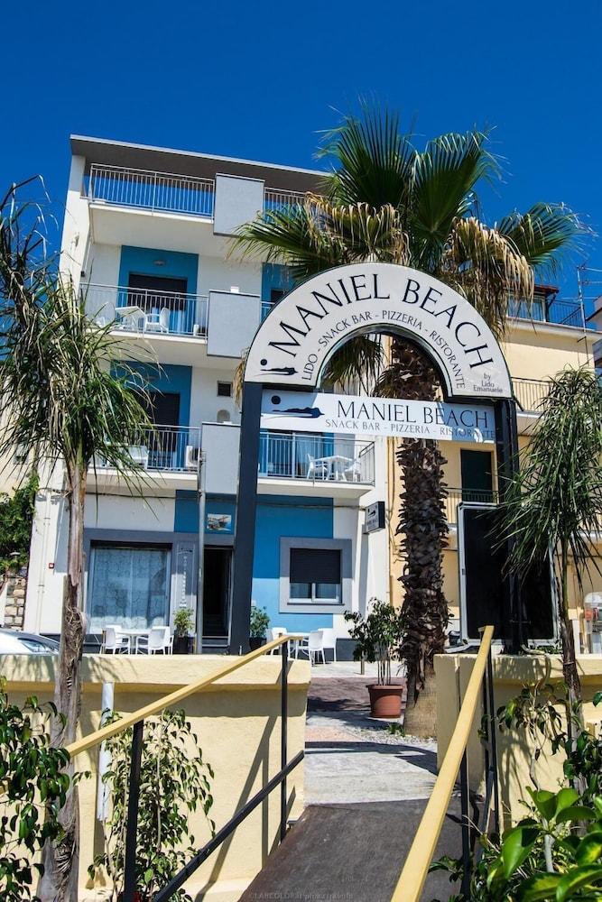 Maniel Beach Hotel Letojanni Buitenkant foto